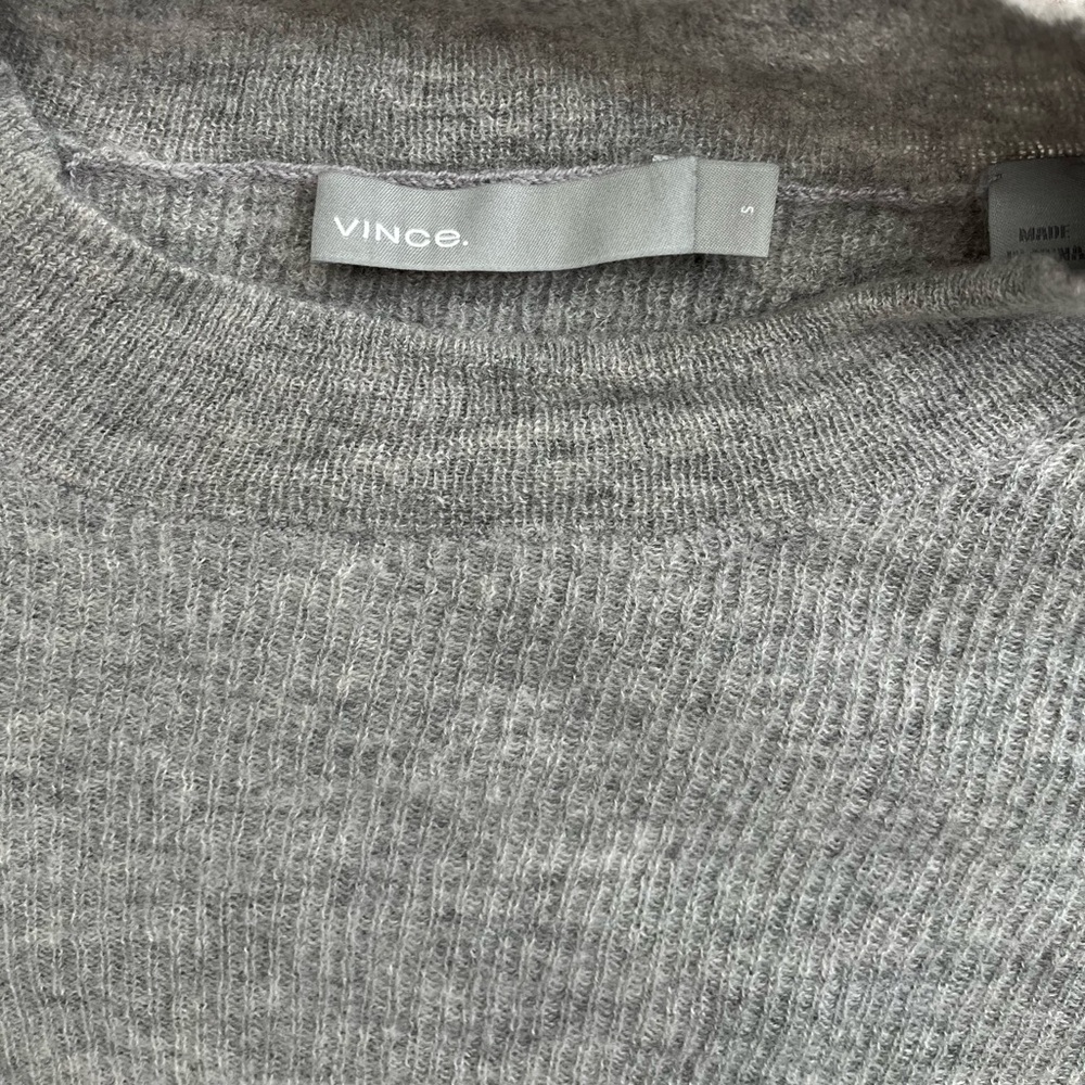 Vince Ribbed Cashmere Sweater - Picture 3 of 4
